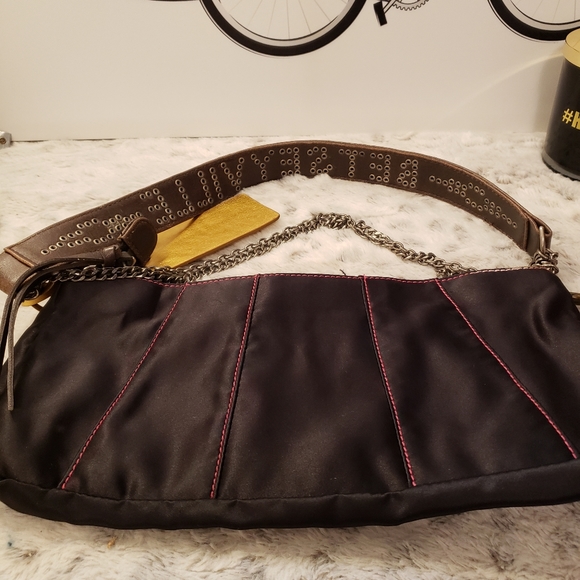 Amazing Rare Vintage Betsy Johnson Embroidered Crossbody Bag. - Picture 7 of 11